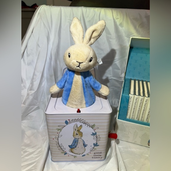 Beatrix Potter The World of Peter Rabbit Original Books 1-23 toy Jack in the box - Picture 14 of 16